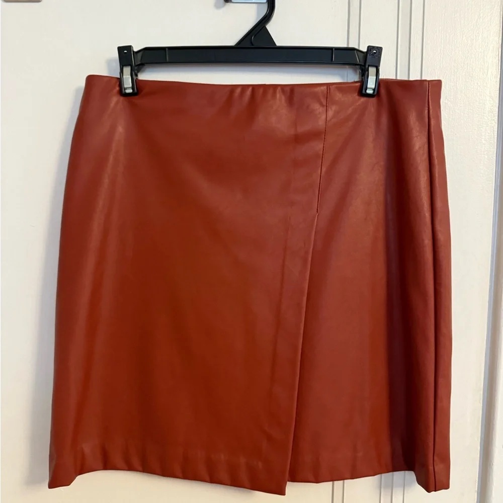 Bar III Rust pleather faux leather brown Mini Skirt